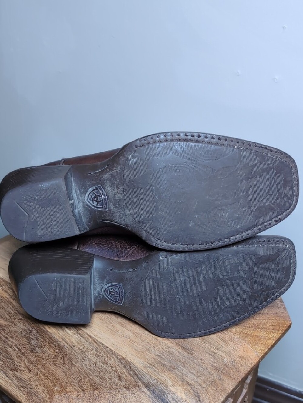 Ariat Legend Western Cowgirl Boots - Picture 13 of 13